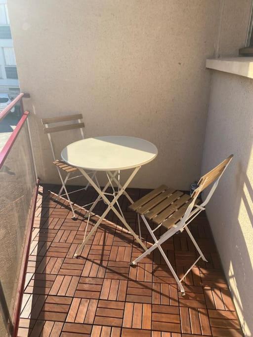 Apartamento Studio Moderne Et Cosy Avec Balcon Et Parking Périgueux Exterior foto