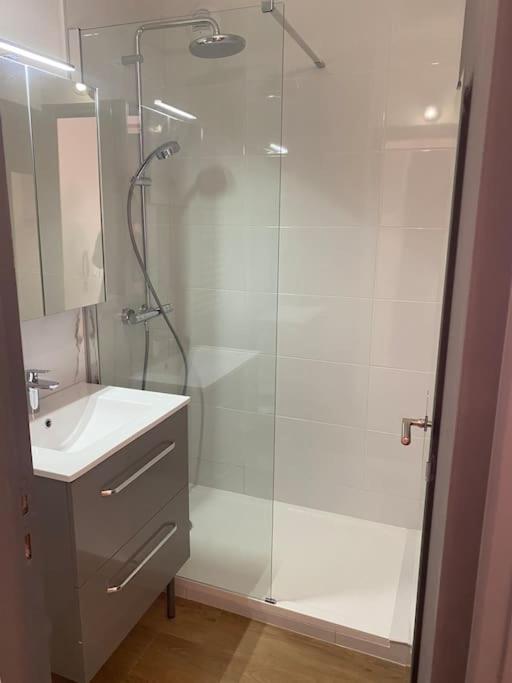 Apartamento Studio Moderne Et Cosy Avec Balcon Et Parking Périgueux Exterior foto